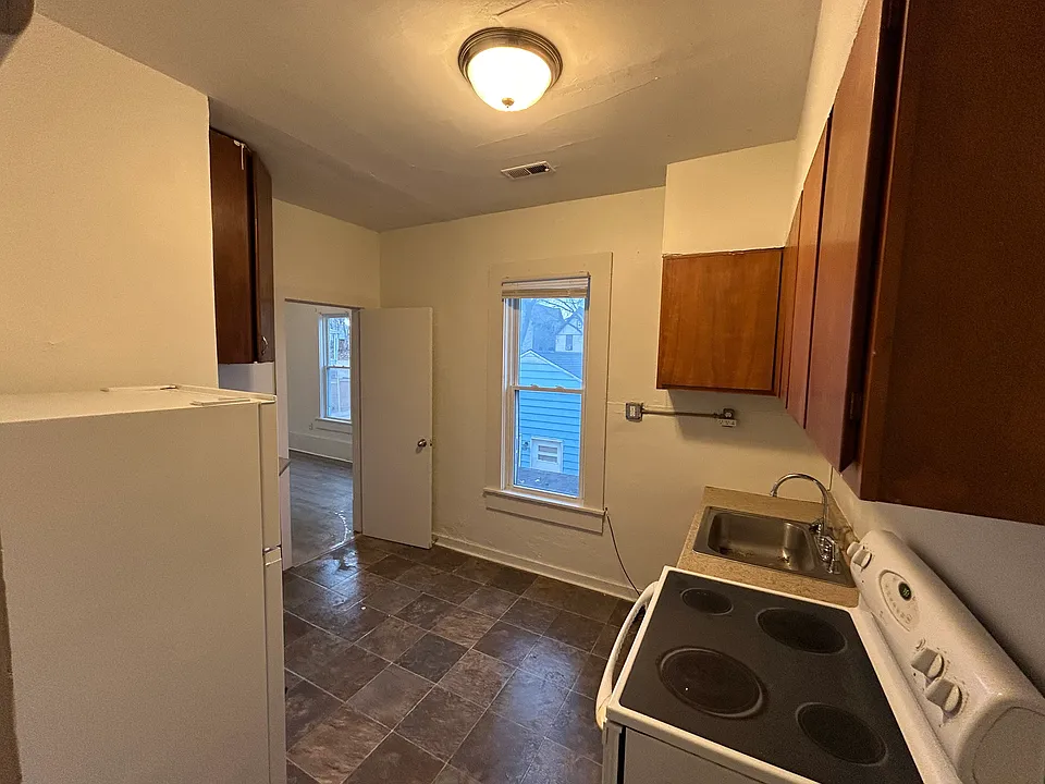 1080 Wilson Ave #1082-1/2
