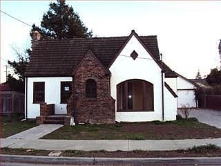 2nd image of 1140 Willow Glen Way