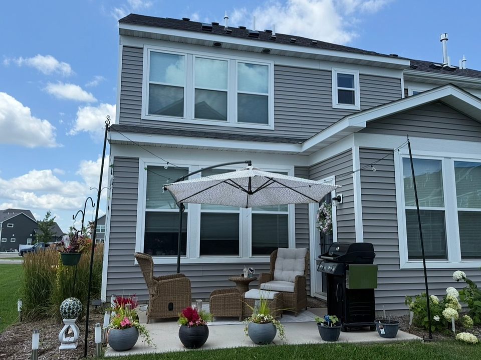 1st image of 4830 Airlake Dr