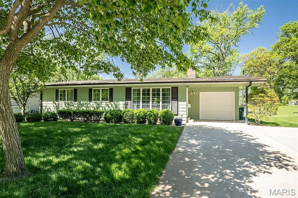 931 Nana Ln photo 1