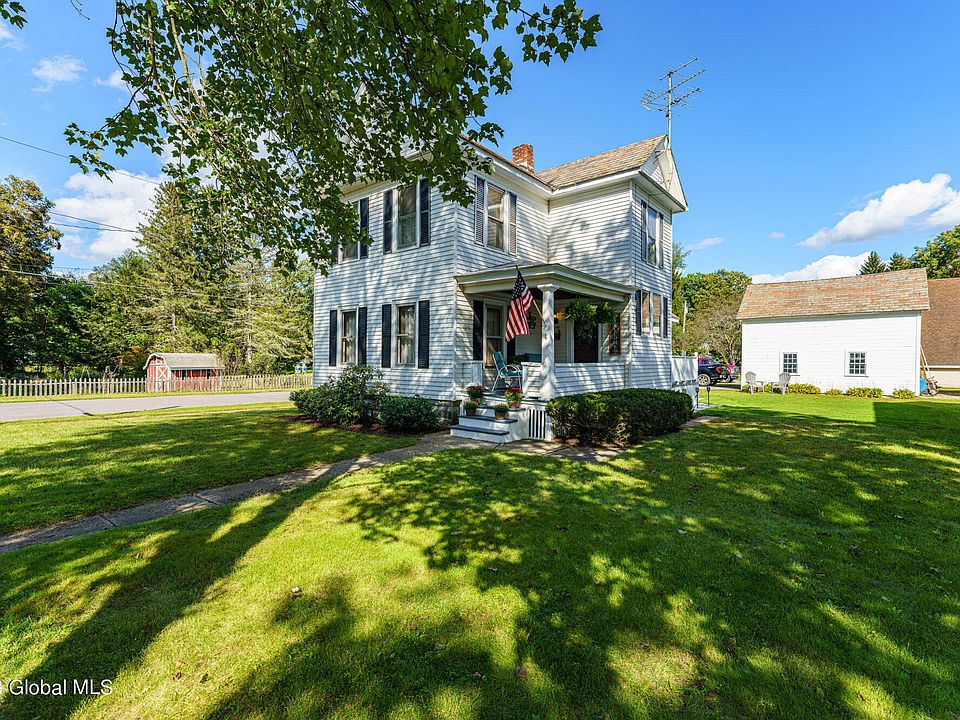 1st image of 6 Whipple Place
