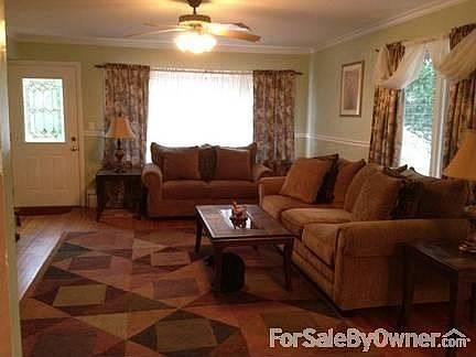 2nd image of 82 Glen Forest St