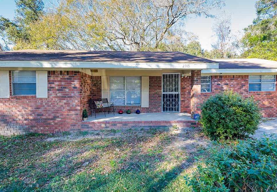 1st image of 2910 Rhythm Ln