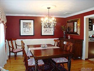 3rd image of 45 Nemeth St