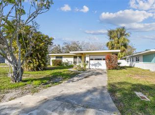 2480 Baywood Dr E, Dunedin, FL 34698