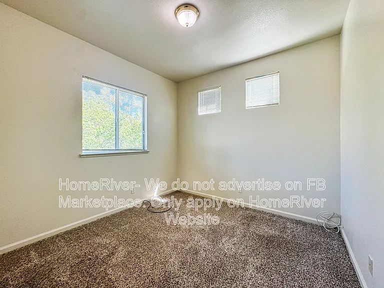 2128 Topham Ct — Photo 15