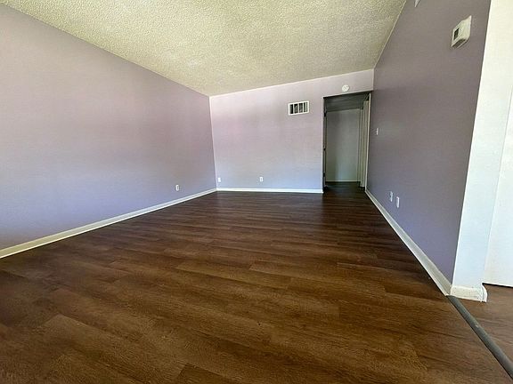 2nd image of 650 E 12th St