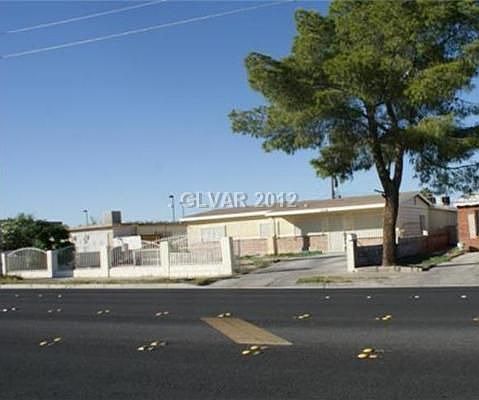 4th image of 1316 W Washington Ave