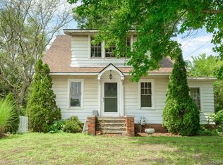 37160 Goddard Rd, Romulus, MI 48174