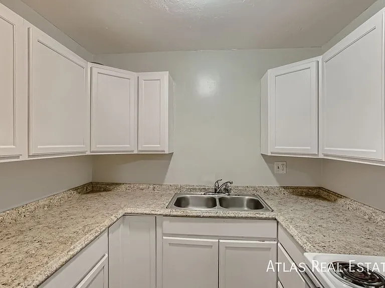2929 W Colorado Ave #35 — Photo 9