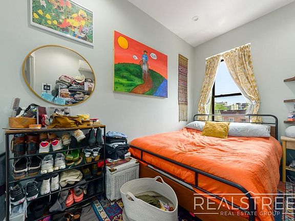 4th image of 697 De Kalb Ave #3C