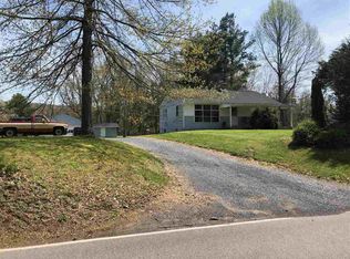 200 S Oak Ln, Waynesboro, VA 22980