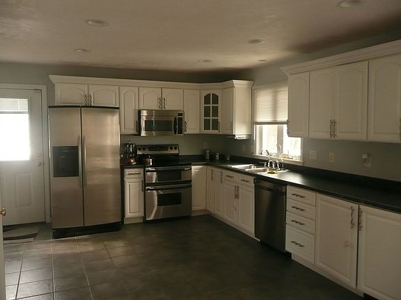 Large Open Kitchen