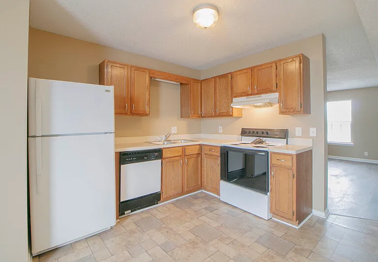 2550 Old Russellville Pike #3 — Photo 5