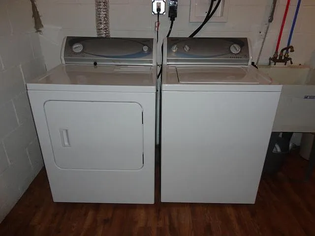 Washer & Dryer