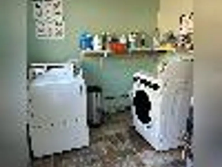 920 Castlewood Dr — Photo 21