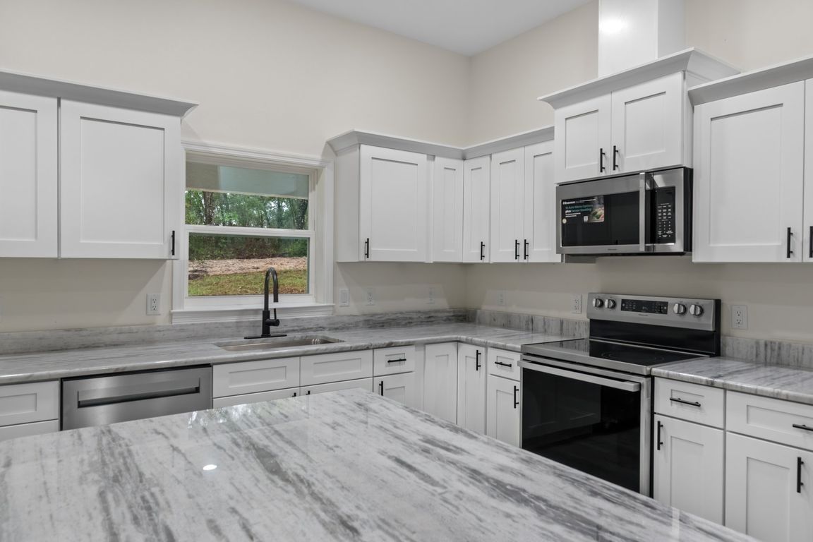 14-web-or-mls-M6706392