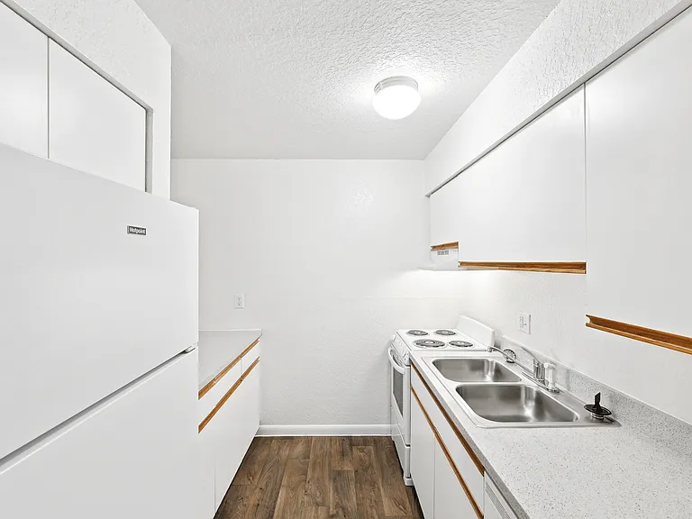 Park Avenue Villas — Photo 20