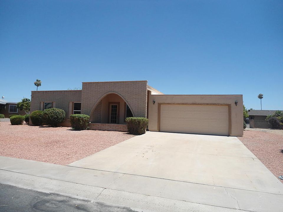 1st image of 10952 W Crestbrook Dr