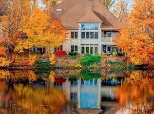 7269 Players Club Dr #63, Concord Township, OH 44077