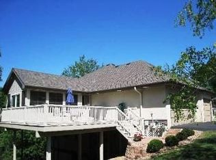 15506 Nursery Dr, Minnetonka, MN 55345