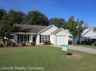 335 Sawgrass Dr, Valdosta, GA 31602