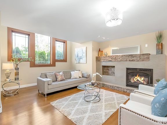 3rd image of 23956 SE 40th Ct