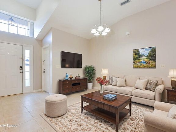 4th image of 4510 Abaco Dr