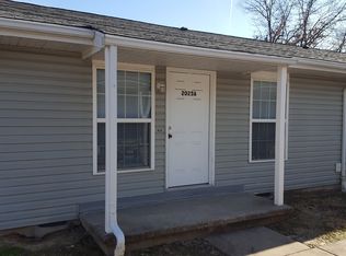 2009-2027 W Woodriver Dr #A, Carbondale, IL 62901