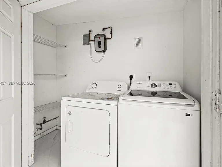1800 SW 97th Ave #A — Photo 17
