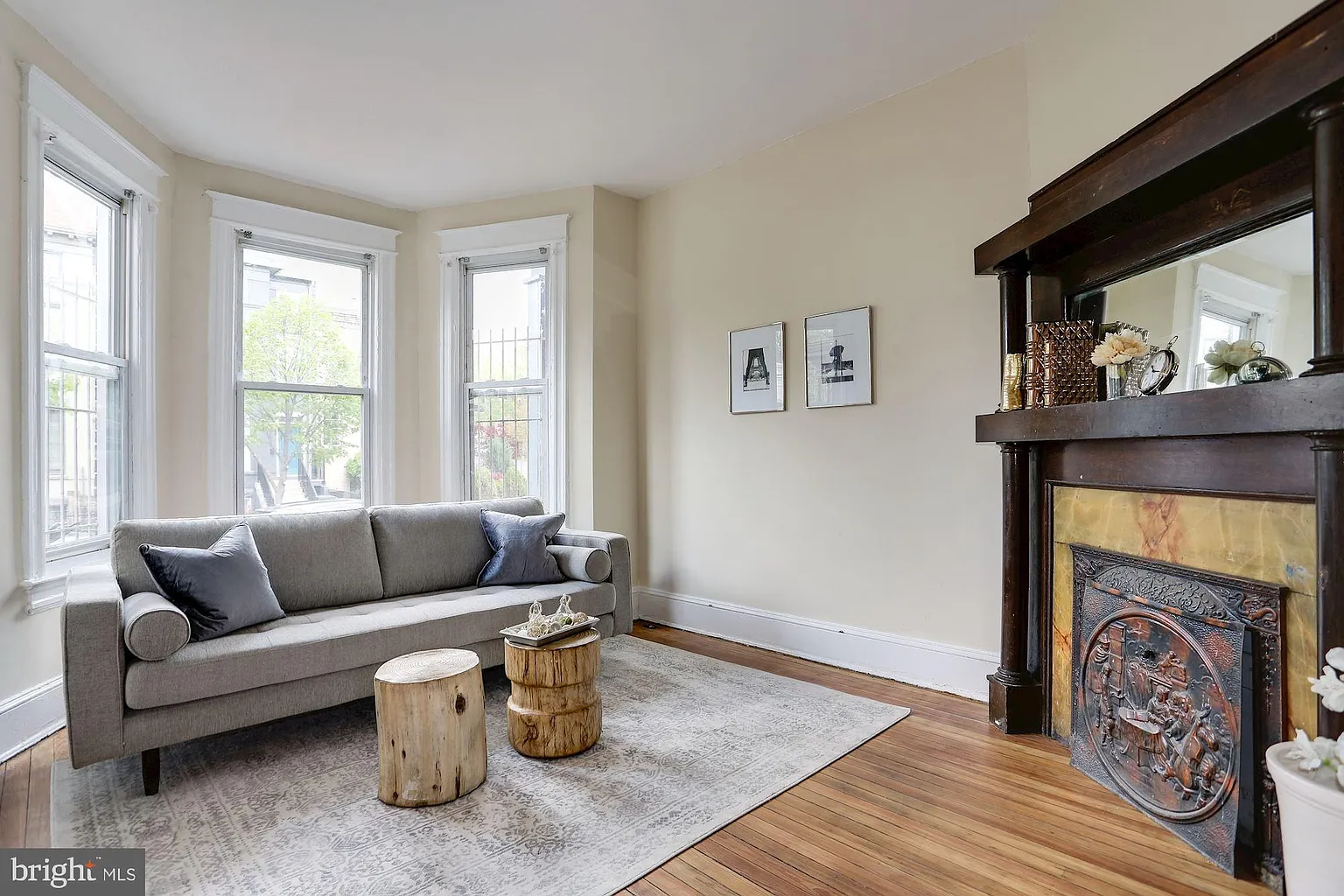 25 Seaton Pl NE photo 1