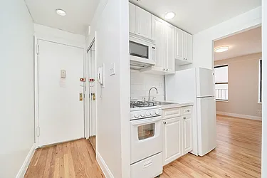 Rented by Living New York