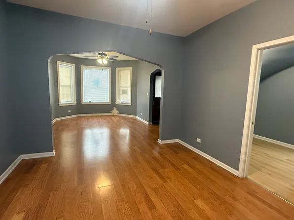 725 N Trumbull Ave Unit 2, Chicago, IL 60624