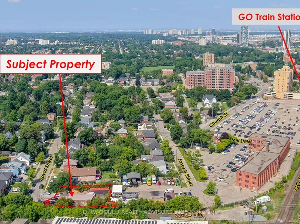 69 David St, Brampton, ON L6X 1J6