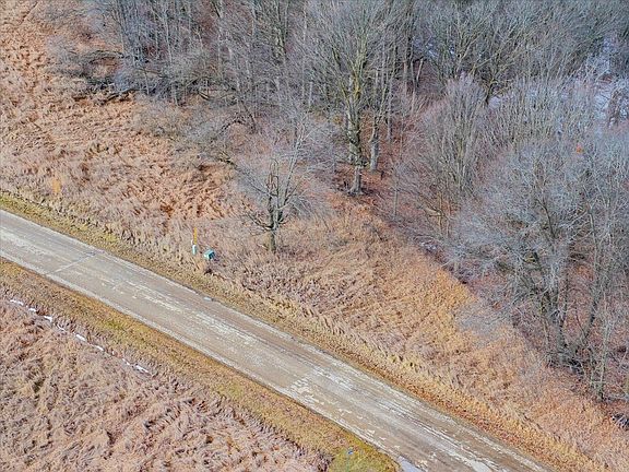 4th image of L459 Summit Point Dr