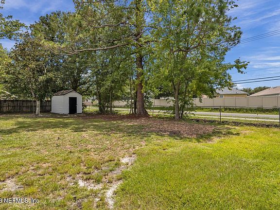 5th image of 7594 WENDELL Drive