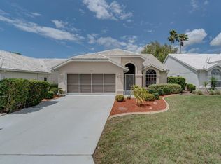 9391 Bourbon St, Weeki Wachee, FL 34613