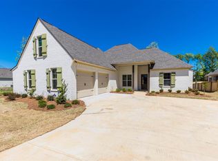 136 Camden Trl, Madison, MS 39110