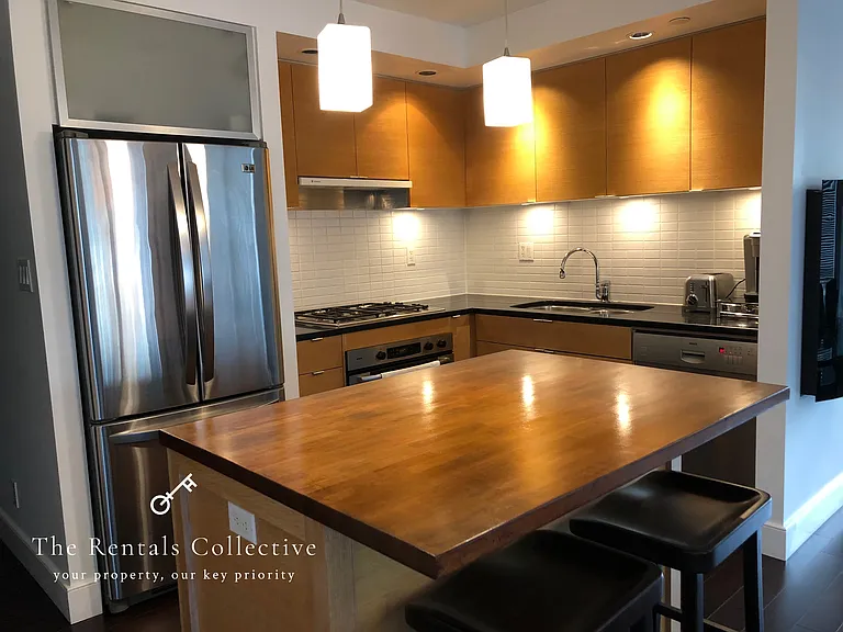 1055 Homer St #705 — Photo 2