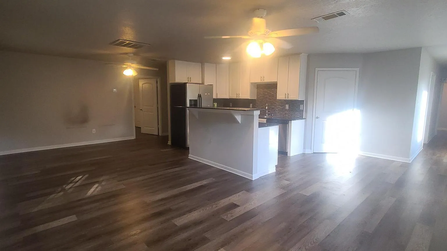 349 Hiller Dr — Photo 2