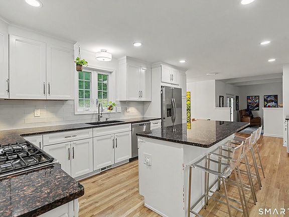 4th image of 25-1 Macintosh Drive