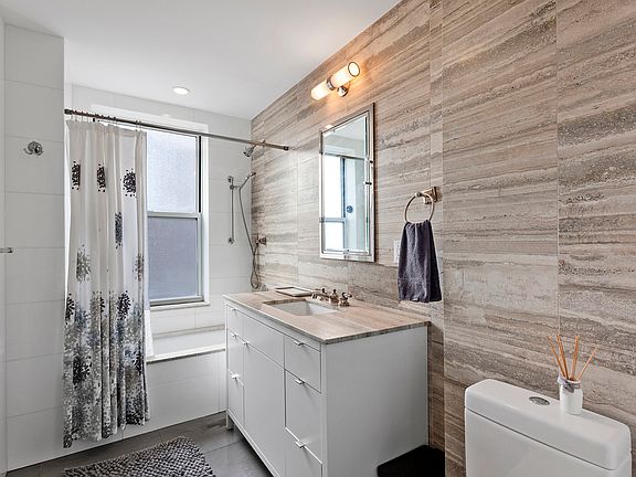 4th image of 165 W 91st St APT 14B