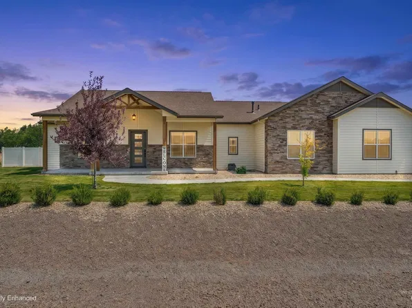 4540 NW Purple Sage Cir, Mountain Home, ID 83647