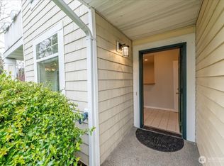 5812 S 234th St #11-1, Kent, WA