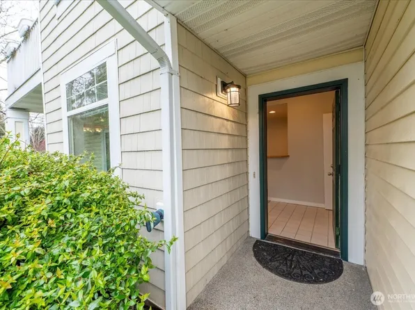 5812 S 234th Street #11-1, Kent, WA 98032