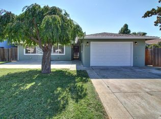 2707 Dorine Way, Sacramento, CA 95833