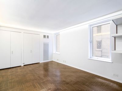 106 Central Park S APT 8D, New York, NY, 10019