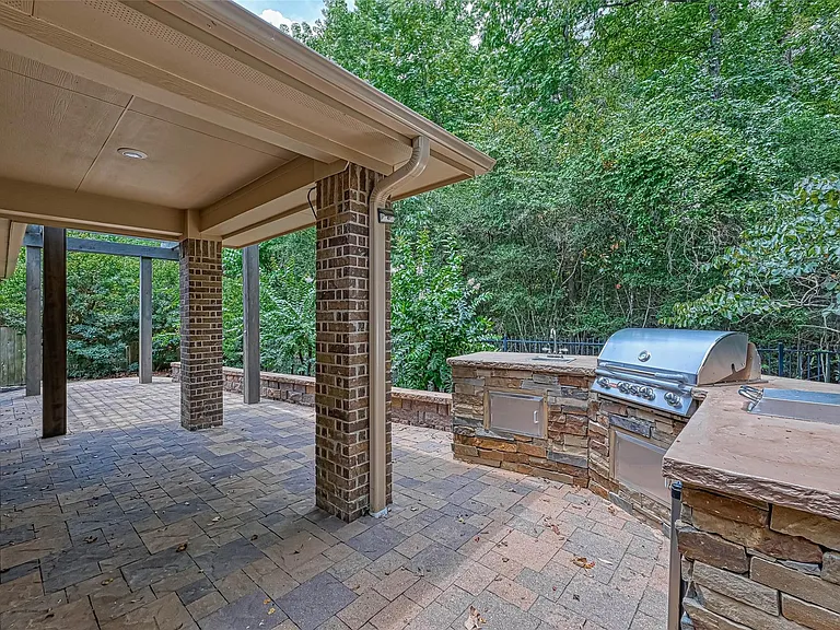 150 W Heritage Mill Cir — Photo 29