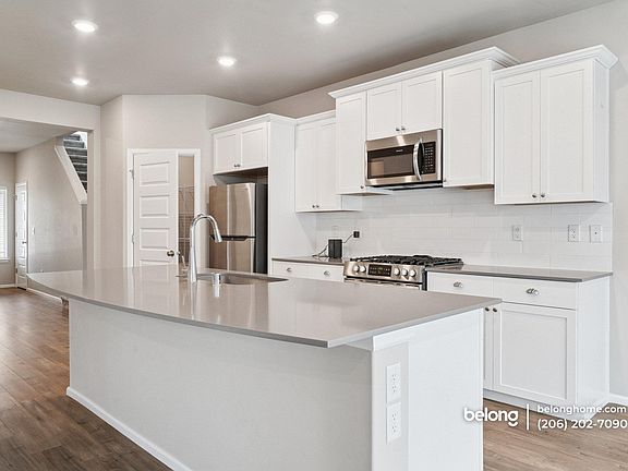 4th image of 3845 80th Ave NE