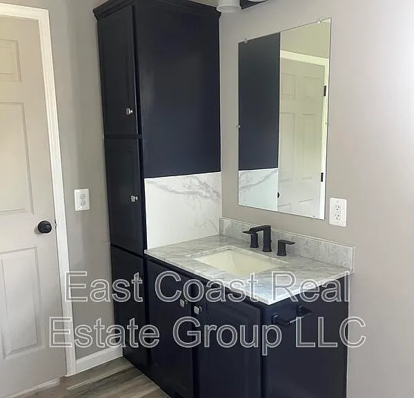 18061 Crampton Ln — Photo 18